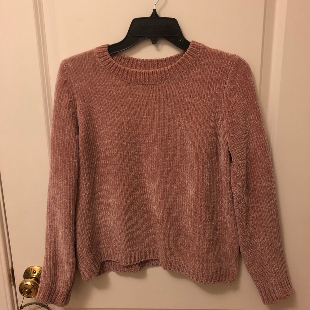Super soft pink sweater